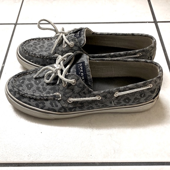 2 pair size 8 Sperry Topsider shoes - Picture 3 of 9